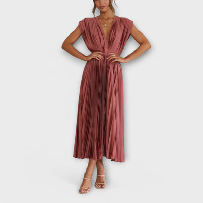 Maria - Stylish Pleated Dress