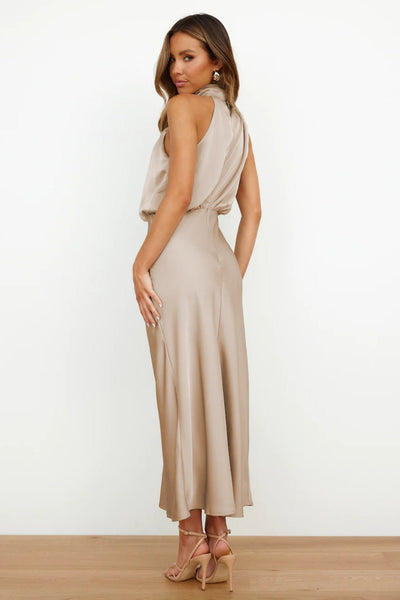 Lydia | Long Dress with Halter Neck
