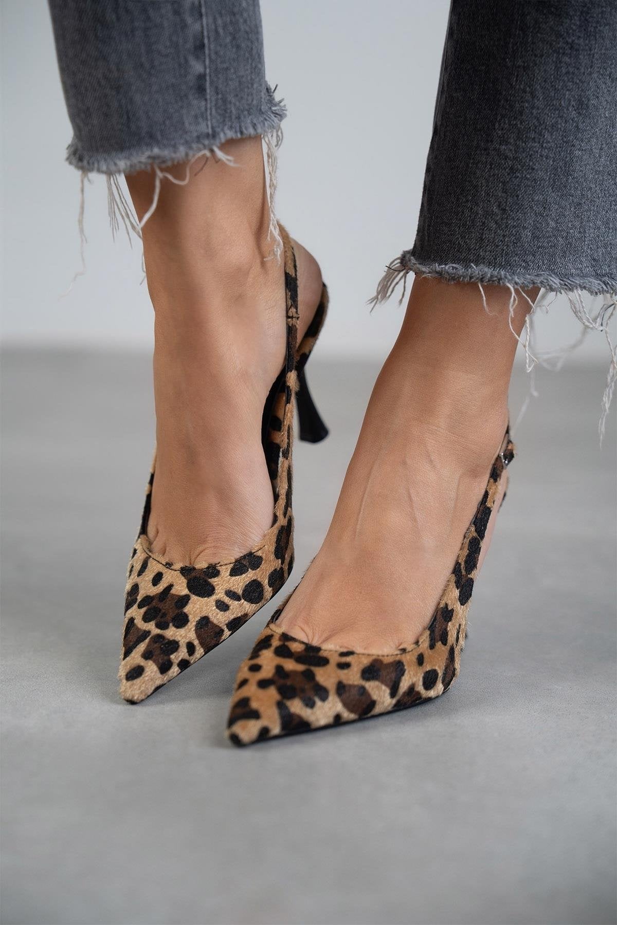 LORENA™ | LEOPARD PRINT HEELS
